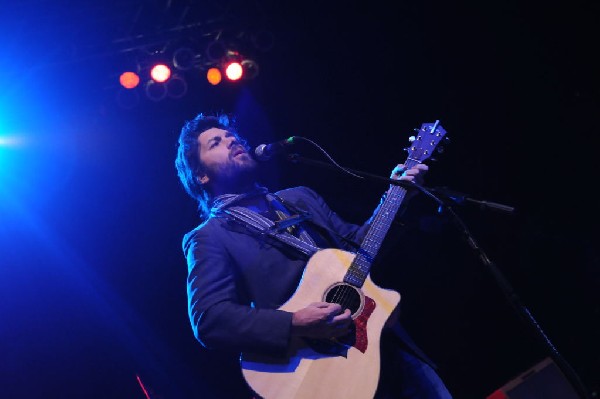 Bob Schneider at the Help Austin Help Haiti Benefit, Austin Music Hall, Aus