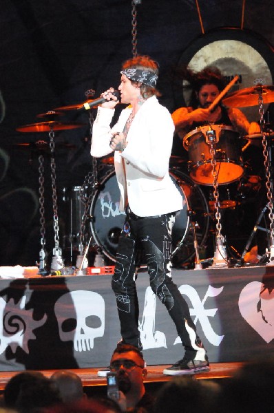 Buck Cherry at the Verizon Wireless Amphitheater, Selma, Texas