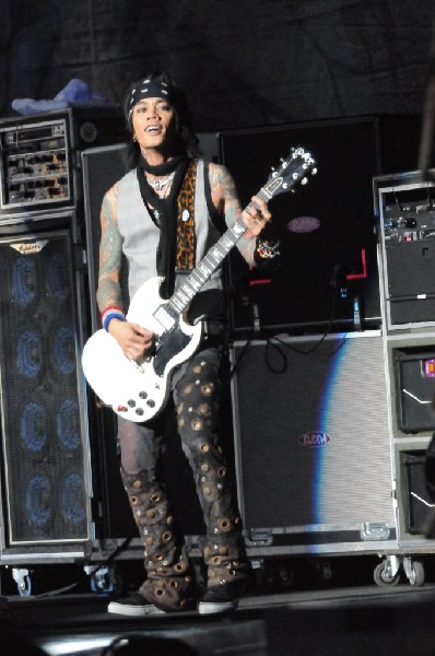 Buck Cherry at the Verizon Wireless Amphitheater, Selma, Texas