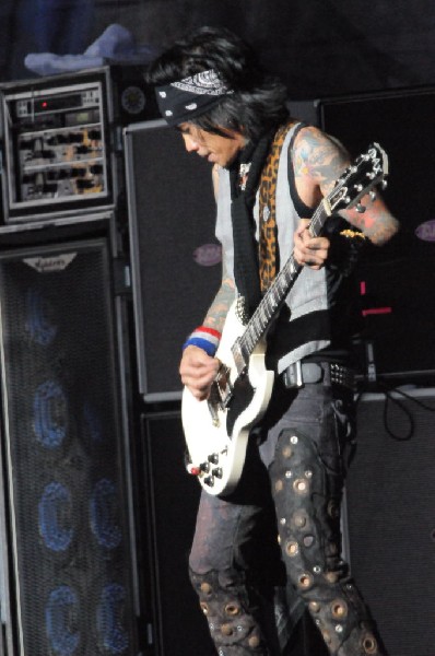 Buck Cherry at the Verizon Wireless Amphitheater, Selma, Texas