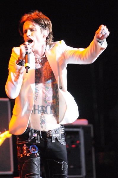 Buck Cherry at the Verizon Wireless Amphitheater, Selma, Texas