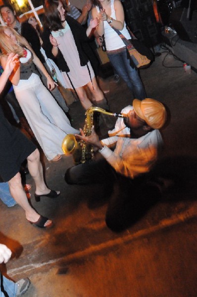 Bus Stop Stallions at La Zona Rosa, Austin, Texas