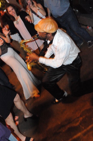 Bus Stop Stallions at La Zona Rosa, Austin, Texas