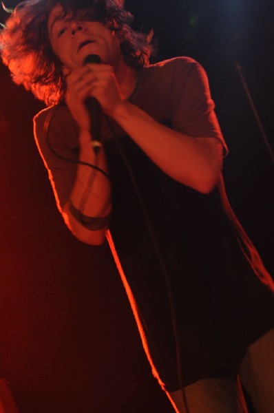 Cage The Elephant at La Zona Rosa, Austin, Texas, 05/04/10