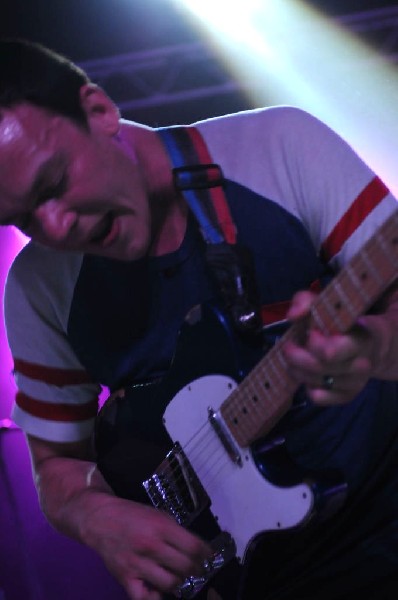 Cage The Elephant at La Zona Rosa, Austin, Texas, 05/04/10