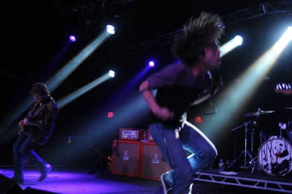 Cage The Elephant at La Zona Rosa, Austin, Texas, 05/04/10