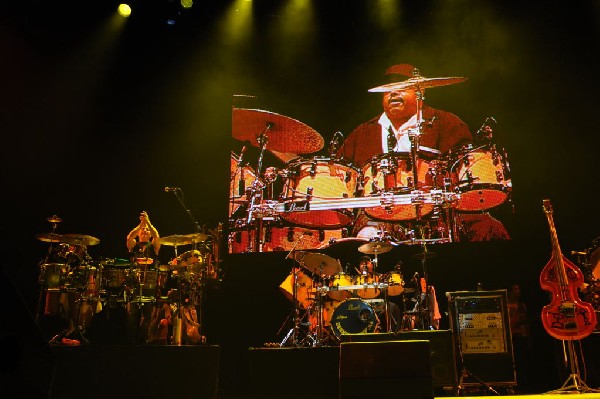 Carlos Santana at the Verizon Wireless Amphitheater