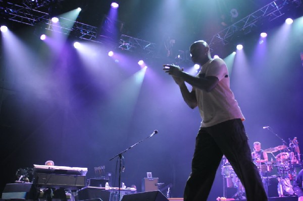 Carlos Santana at the Verizon Wireless Amphitheater