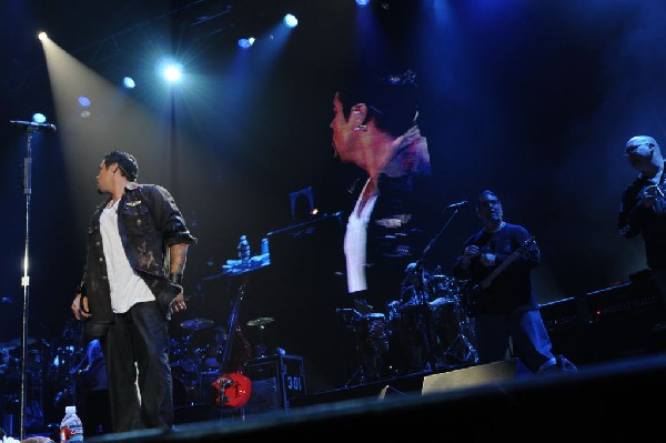 Carlos Santana at the Verizon Wireless Amphitheater