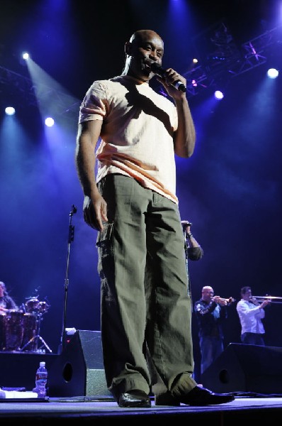 Carlos Santana at the Verizon Wireless Amphitheater