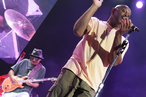 Carlos Santana at the Verizon Wireless Amphitheater