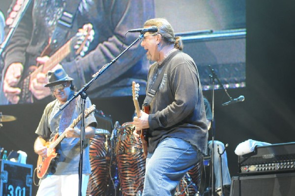 Carlos Santana at the Verizon Wireless Amphitheater