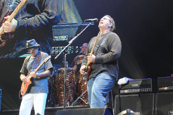 Carlos Santana at the Verizon Wireless Amphitheater