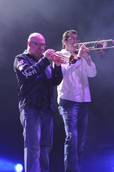 Carlos Santana at the Verizon Wireless Amphitheater