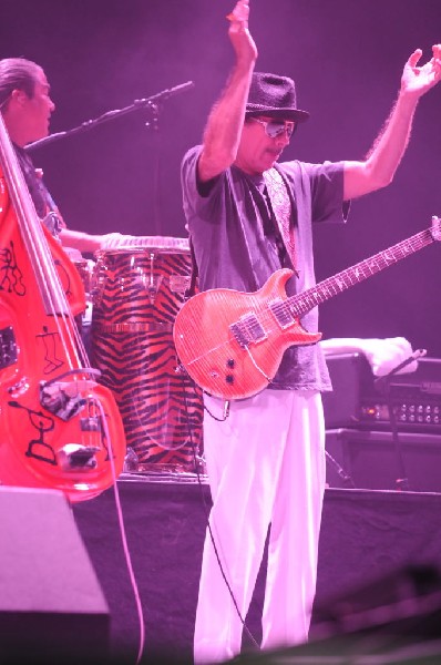 Carlos Santana at the Verizon Wireless Amphitheater