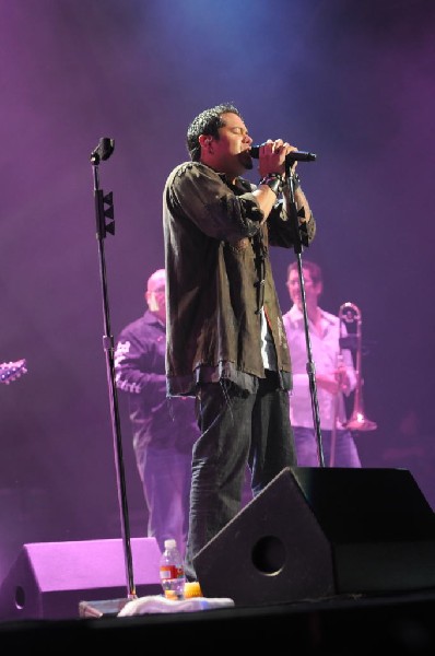 Carlos Santana at the Verizon Wireless Amphitheater