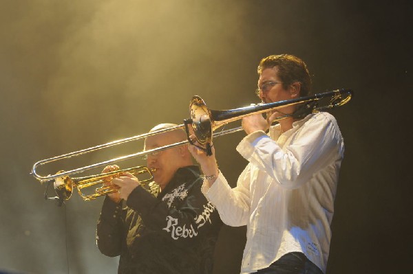 Carlos Santana at the Verizon Wireless Amphitheater