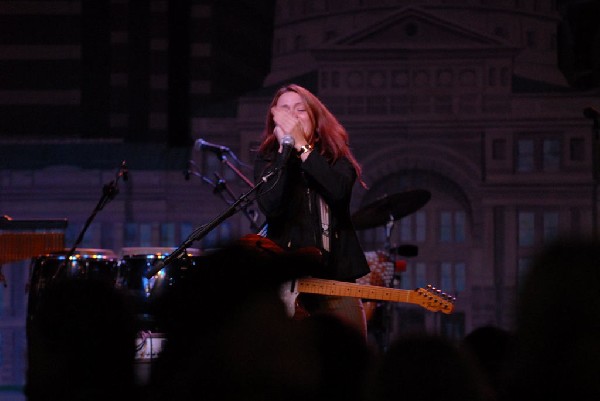 Carolyn Wonderland at the Austin Music Hall