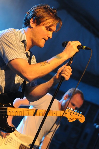 Cold War Kids at Stubb's BarBQ, Austin, Texas April 1, 2011 - photo by jeff