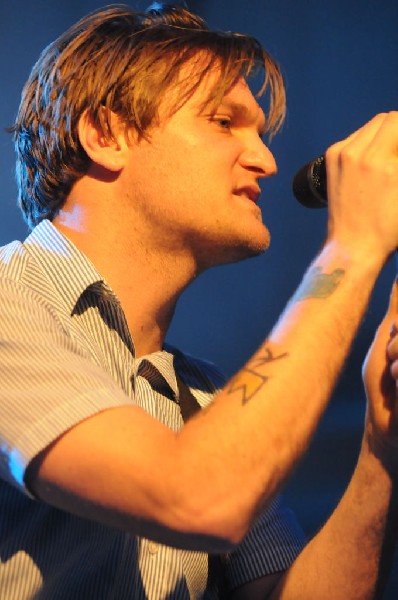 Cold War Kids at Stubb's BarBQ, Austin, Texas April 1, 2011 - photo by jeff