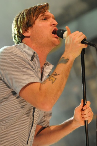 Cold War Kids at Stubb's BarBQ, Austin, Texas April 1, 2011 - photo by jeff