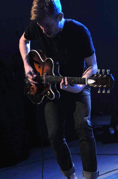 Cold War Kids at Stubb's BarBQ, Austin, Texas April 1, 2011 - photo by jeff