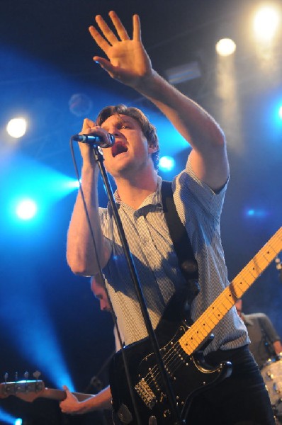 Cold War Kids at Stubb's BarBQ, Austin, Texas April 1, 2011 - photo by jeff