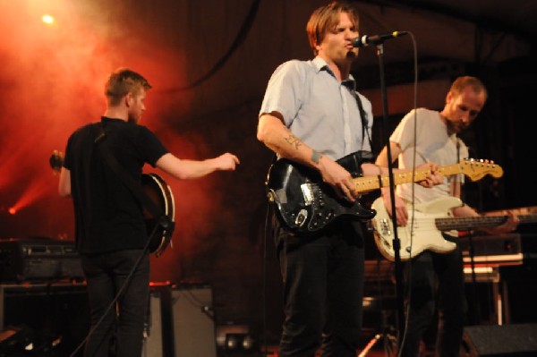 Cold War Kids at Stubb's BarBQ, Austin, Texas April 1, 2011 - photo by jeff