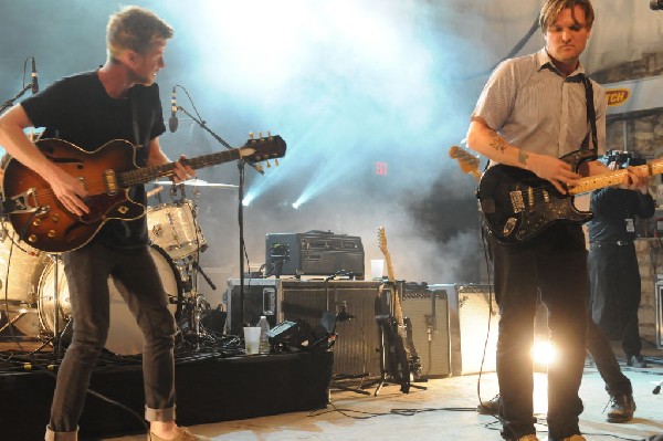 Cold War Kids at Stubb's BarBQ, Austin, Texas April 1, 2011 - photo by jeff