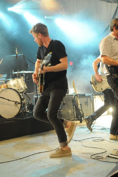 Cold War Kids at Stubb's BarBQ, Austin, Texas April 1, 2011 - photo by jeff