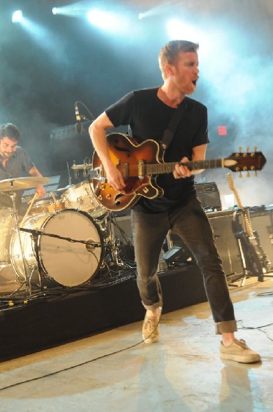 Cold War Kids at Stubb's BarBQ, Austin, Texas April 1, 2011 - photo by jeff