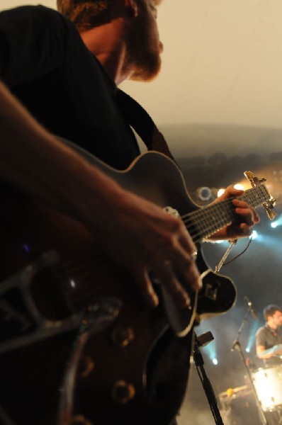 Cold War Kids at Stubb's BarBQ, Austin, Texas April 1, 2011 - photo by jeff