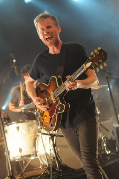 Cold War Kids at Stubb's BarBQ, Austin, Texas April 1, 2011 - photo by jeff