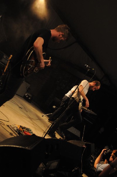 Cold War Kids at Stubb's BarBQ, Austin, Texas April 1, 2011 - photo by jeff