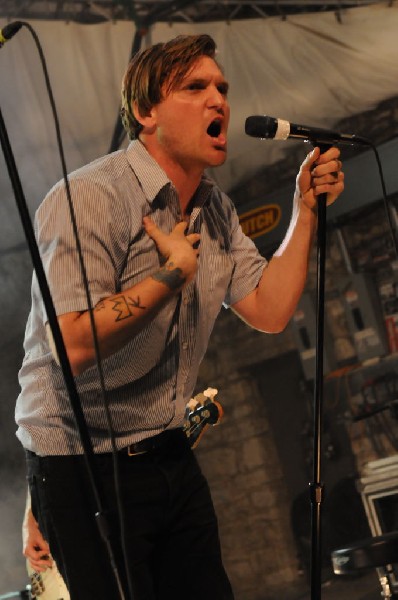 Cold War Kids at Stubb's BarBQ, Austin, Texas April 1, 2011 - photo by jeff