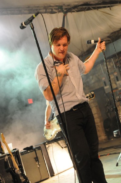 Cold War Kids at Stubb's BarBQ, Austin, Texas April 1, 2011 - photo by jeff