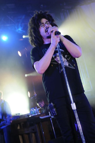 Counting Crows at Stubb's BarBQ, Austin, TX 11/10/12 - photo by Jeff Barrin