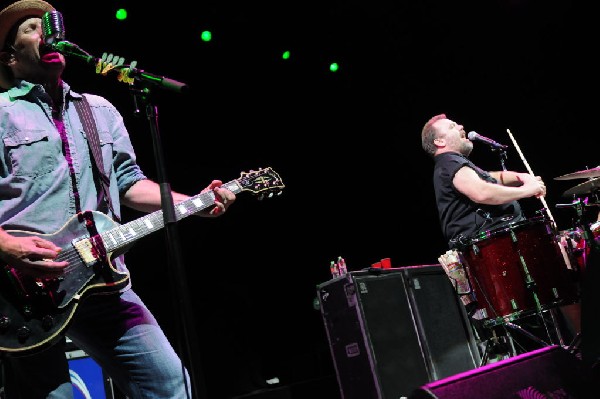 Cowboy Mouth at ACL Live at the Moody Theater, Austin, Texas 12/28/2011 - p