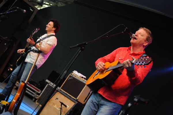 Cracker at Stubb's BarBQ, Austin, Texas 06/10/10 - photo by Jeff Barringer