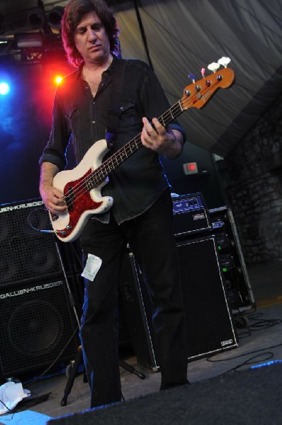 Cracker at Stubb's BarBQ, Austin, Texas 06/10/10 - photo by Jeff Barringer