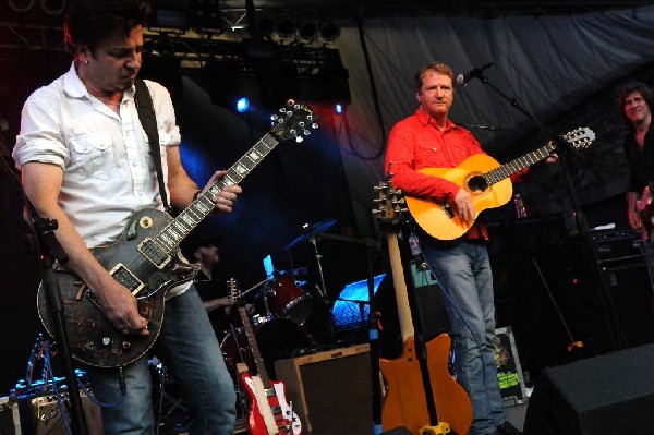 Cracker at Stubb's BarBQ, Austin, Texas 06/10/10 - photo by Jeff Barringer