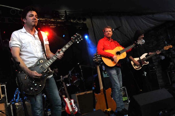 Cracker at Stubb's BarBQ, Austin, Texas 06/10/10 - photo by Jeff Barringer