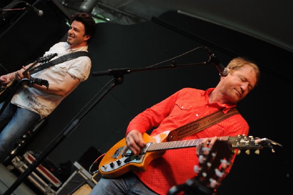 Cracker at Stubb's BarBQ, Austin, Texas 06/10/10 - photo by Jeff Barringer