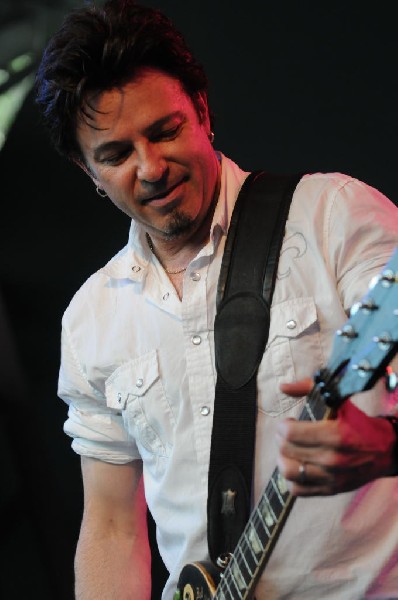 Cracker at Stubb's BarBQ, Austin, Texas 06/10/10 - photo by Jeff Barringer