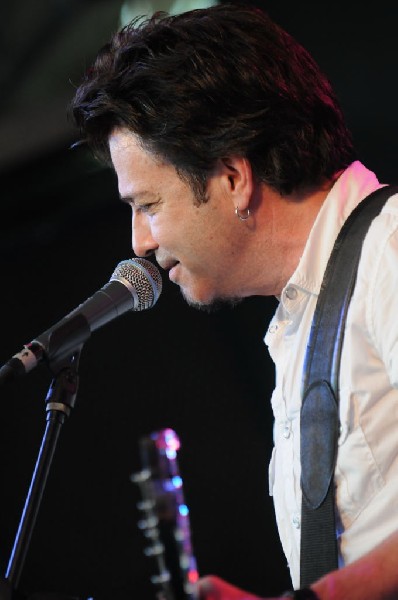 Cracker at Stubb's BarBQ, Austin, Texas 06/10/10 - photo by Jeff Barringer