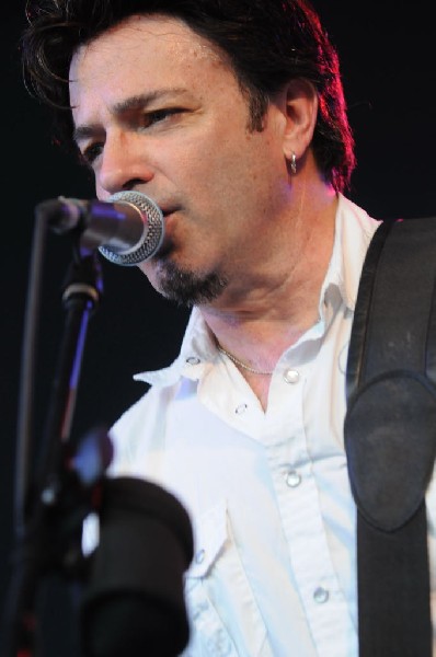 Cracker at Stubb's BarBQ, Austin, Texas 06/10/10 - photo by Jeff Barringer