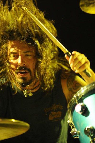 Them Crooked Vultures at Stubb's BarBQ, Austin, Texas - 10/01/09