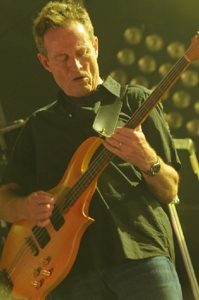 Them Crooked Vultures at Stubb's BarBQ, Austin, Texas - 10/01/09