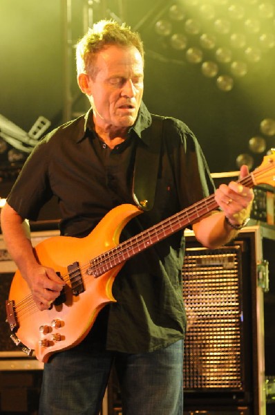 Them Crooked Vultures at Stubb's BarBQ, Austin, Texas - 10/01/09