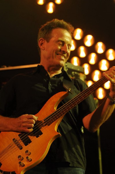 Them Crooked Vultures at Stubb's BarBQ, Austin, Texas - 10/01/09